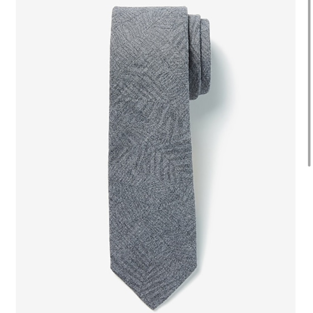 Express Men’s Palm Leaf Tie in Charcoal Gray